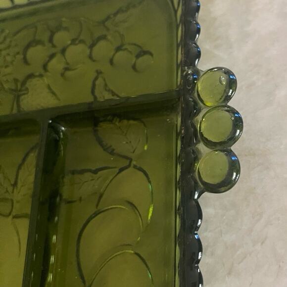 Vintage 1970s Green Indiana Glass Serving Tray - Picture 5 of 8